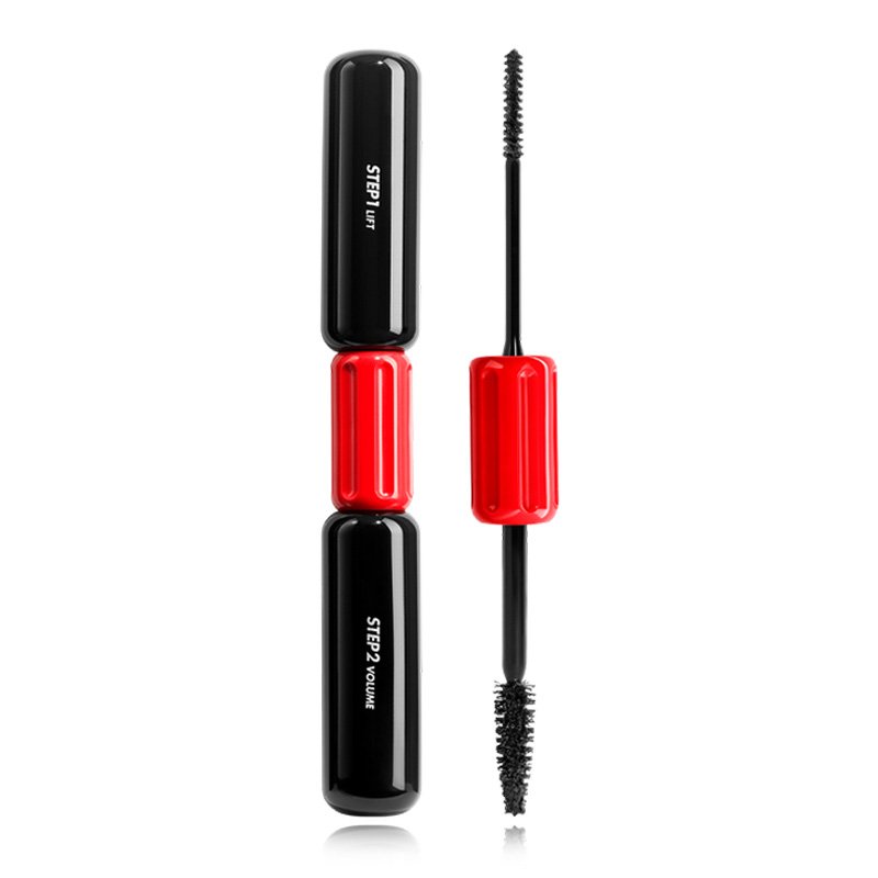 OMA-makeup-school-nyc-PROFESSIONALL-MASCARA.jpg